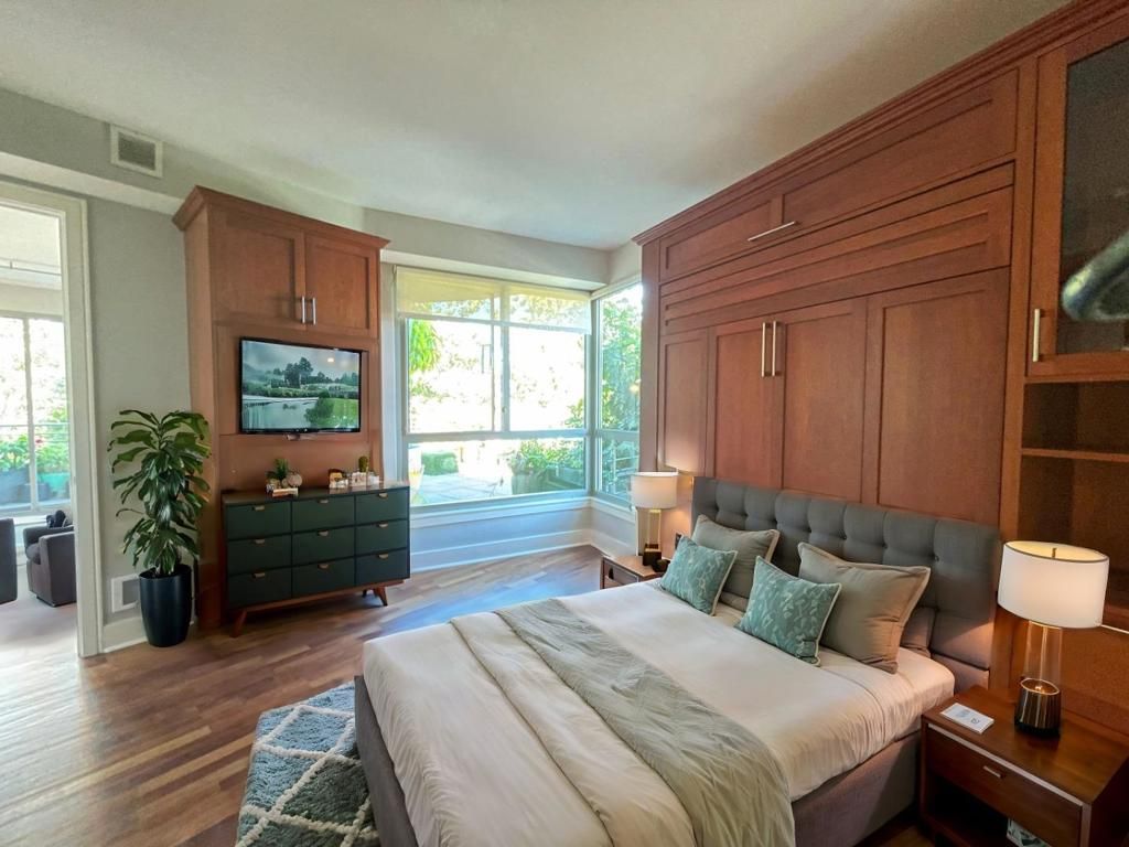 Image 7 of property listing at 219 Brannan Street 2F, San Francisco, CA 94107