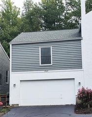 1369 Bobby Lane, Westlake, OH 44145