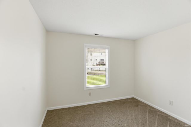 4104 Ravens Cove Run, Fort Wayne, IN 46818