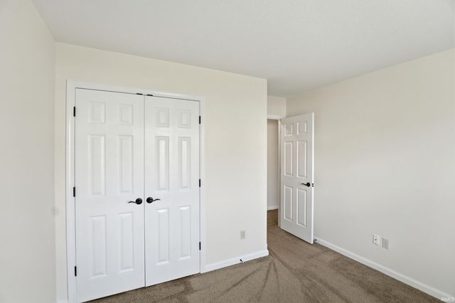 4104 Ravens Cove Run, Fort Wayne, IN 46818