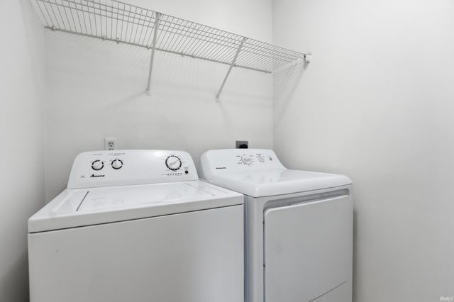 4104 Ravens Cove Run, Fort Wayne, IN 46818