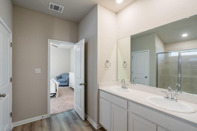 115 Oakdale Meadows LN, Hutto, TX 78634