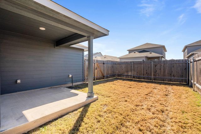 115 Oakdale Meadows LN, Hutto, TX 78634