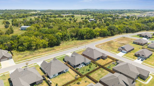 10734 S 281st East Avenue, Coweta, OK 74429