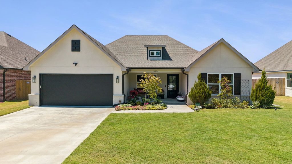 10734 S 281st East Avenue, Coweta, OK 74429