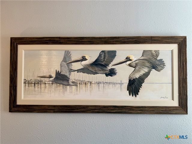 402 E Virginia Avenue, Seadrift, TX 77983