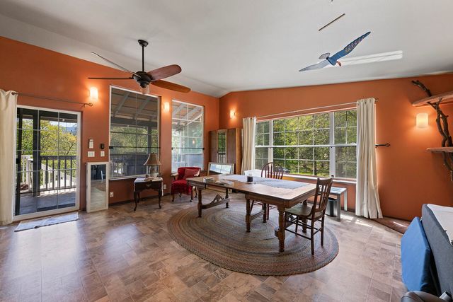 151 Hornet Lane, Grants Pass, OR 97527