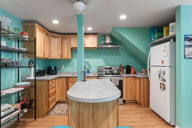 151 Hornet Lane, Grants Pass, OR 97527