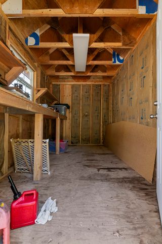 151 Hornet Lane, Grants Pass, OR 97527