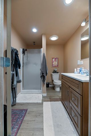 151 Hornet Lane, Grants Pass, OR 97527