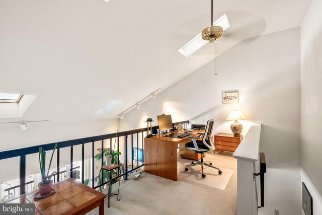 1323 EAGLES RIDGE DR, Chesterbrook, PA 19087