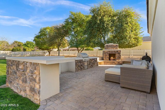 21309 E PUMMELOS Road, Queen Creek, AZ 85142