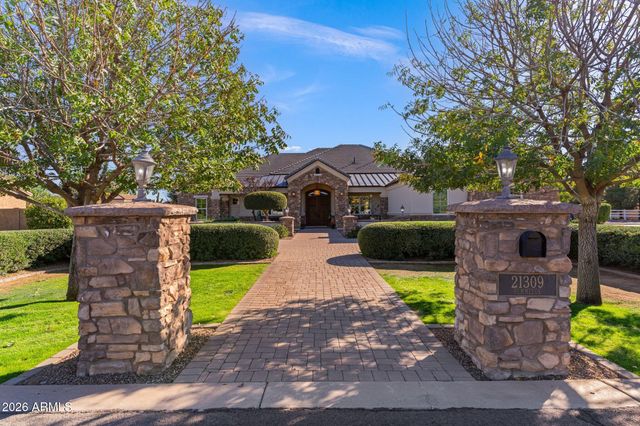 21309 E PUMMELOS Road, Queen Creek, AZ 85142