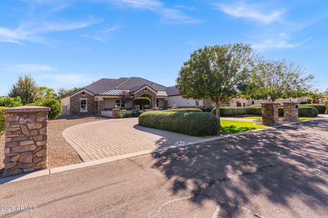 21309 E PUMMELOS Road, Queen Creek, AZ 85142