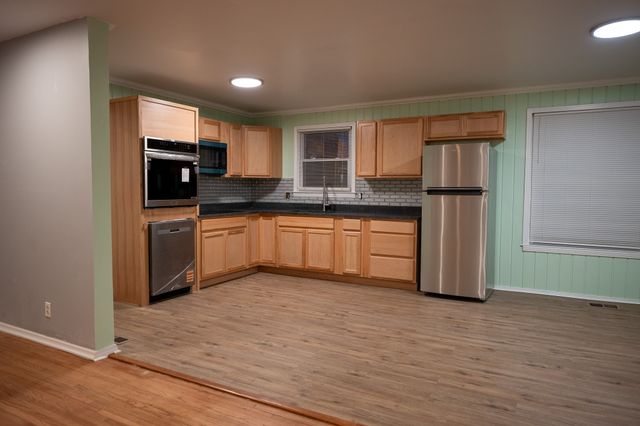 436 Gates Rd, Goodlettsville, TN 37072