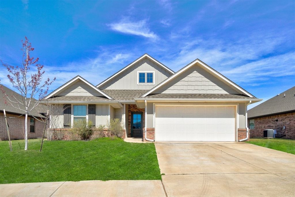 3801 Standing Rock Avenue, Edmond, OK 73012