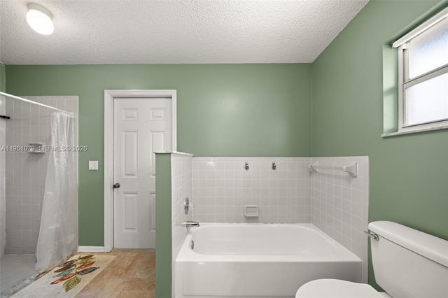 421 Fiat, Sebring, FL 33872