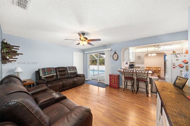 421 Fiat, Sebring, FL 33872