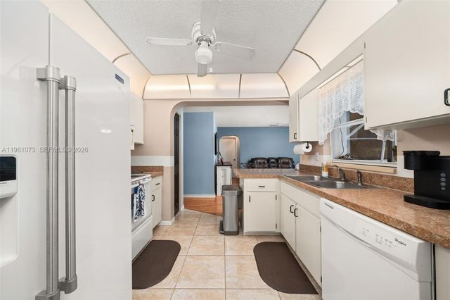 421 Fiat, Sebring, FL 33872