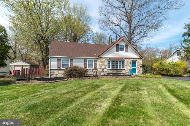 360 DEB LN, Warminster, PA 18974