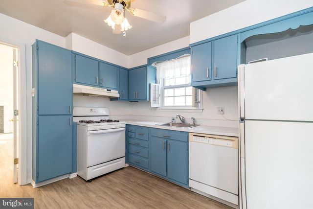 360 DEB LN, Warminster, PA 18974