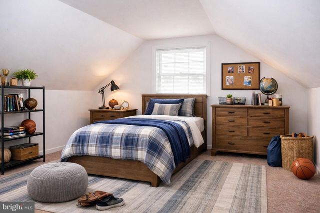 360 DEB LN, Warminster, PA 18974