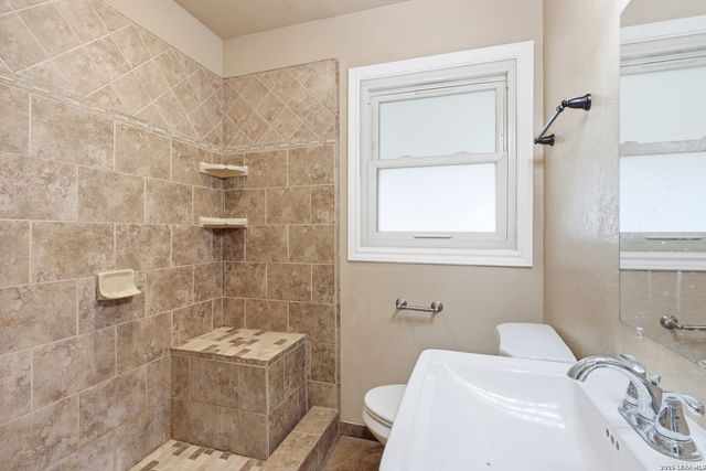 343 W Palfrey, San Antonio, TX 78223