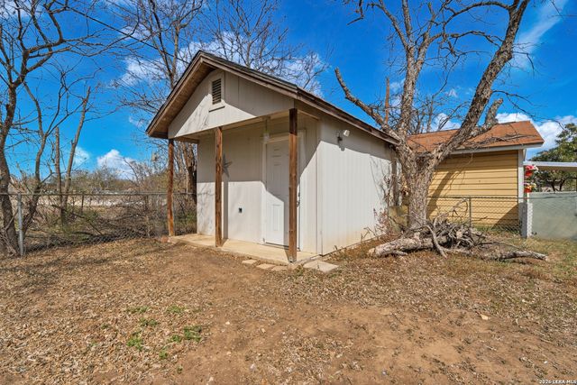 343 W Palfrey, San Antonio, TX 78223