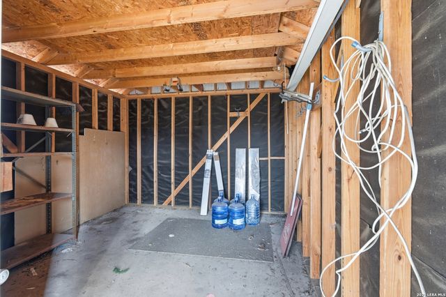 343 W Palfrey, San Antonio, TX 78223