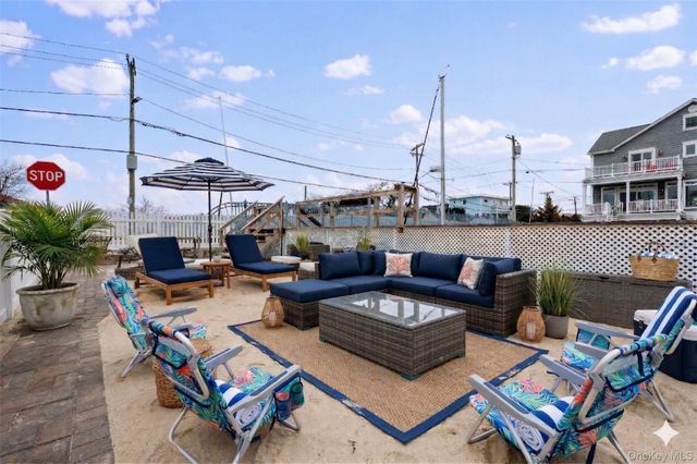 629 E Pine Street, Long Beach, NY 11561