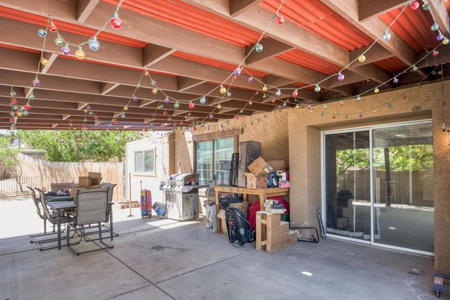 8588 Taft Court, Yucca Valley, CA 92284