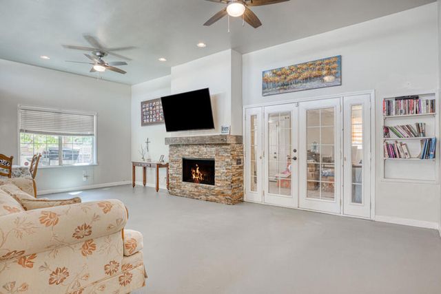 8588 Taft Court, Yucca Valley, CA 92284