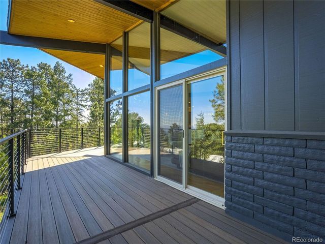 17 Pine Rd, Colorado Springs, CO 80906
