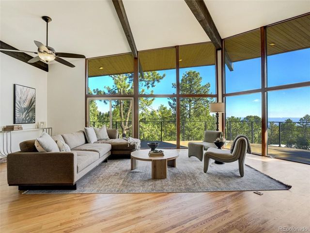 17 Pine Rd, Colorado Springs, CO 80906