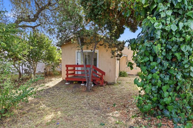 1029 73rd Ave, Oakland, CA 94621