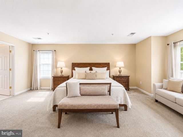 1303 NORTHERN LIGHTS DR, Upper Marlboro, MD 20774