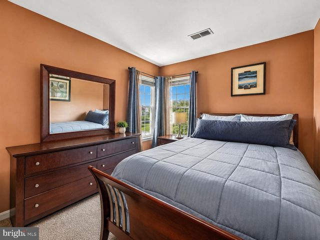 1303 NORTHERN LIGHTS DR, Upper Marlboro, MD 20774