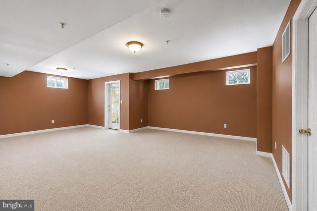 1303 NORTHERN LIGHTS DR, Upper Marlboro, MD 20774