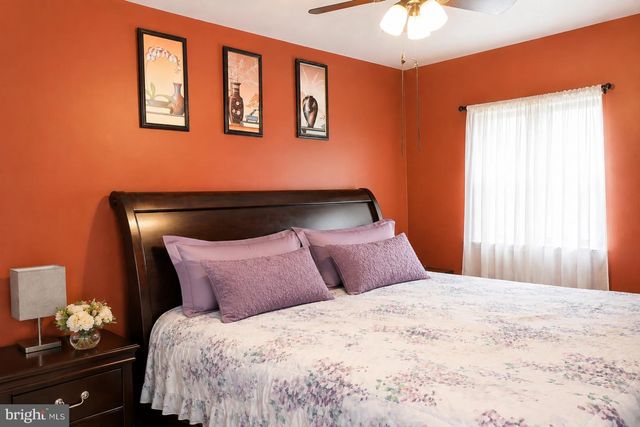 315 ELLIS CT, Lawnside, NJ 08045