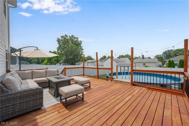 116 Zenith Court, Eastlake, OH 44095