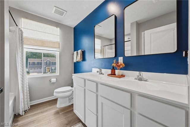 116 Zenith Court, Eastlake, OH 44095