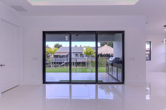 6574 Rigger Road, Lake Worth, FL 33462