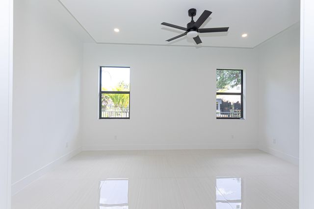 6574 Rigger Road, Lake Worth, FL 33462