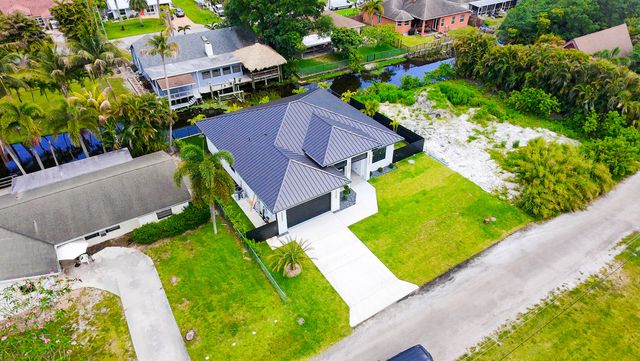 6574 Rigger Road, Lake Worth, FL 33462