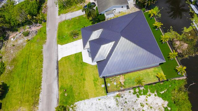 6574 Rigger Road, Lake Worth, FL 33462