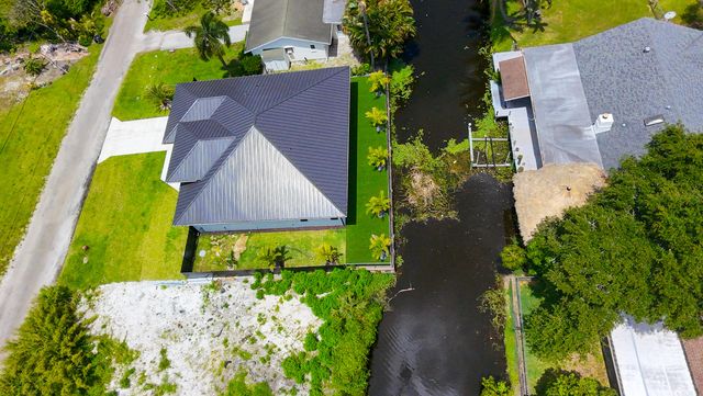 6574 Rigger Road, Lake Worth, FL 33462
