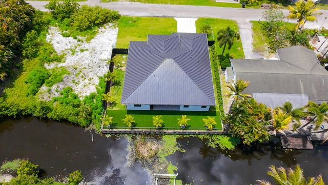 6574 Rigger Road, Lake Worth, FL 33462