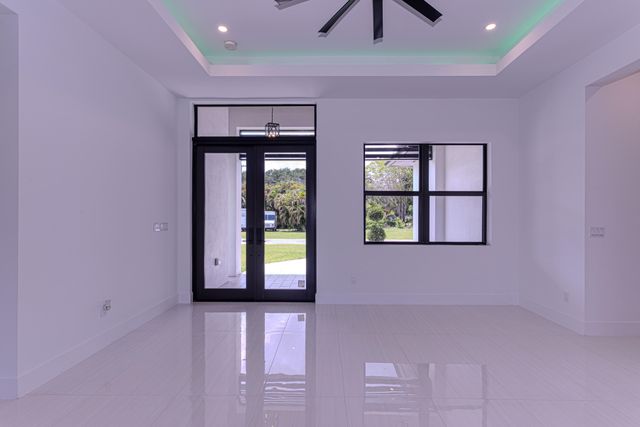 6574 Rigger Road, Lake Worth, FL 33462