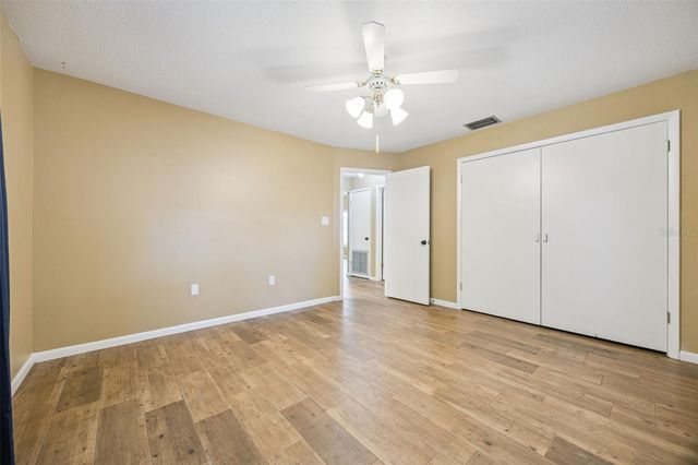 80 WHITCOMB AVENUE, Umatilla, FL 32784