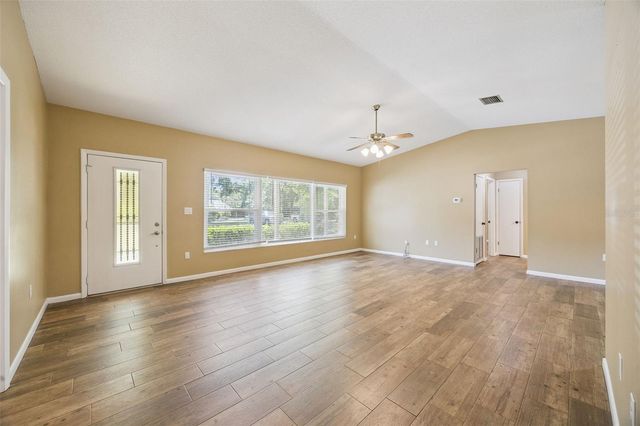 80 WHITCOMB AVENUE, Umatilla, FL 32784